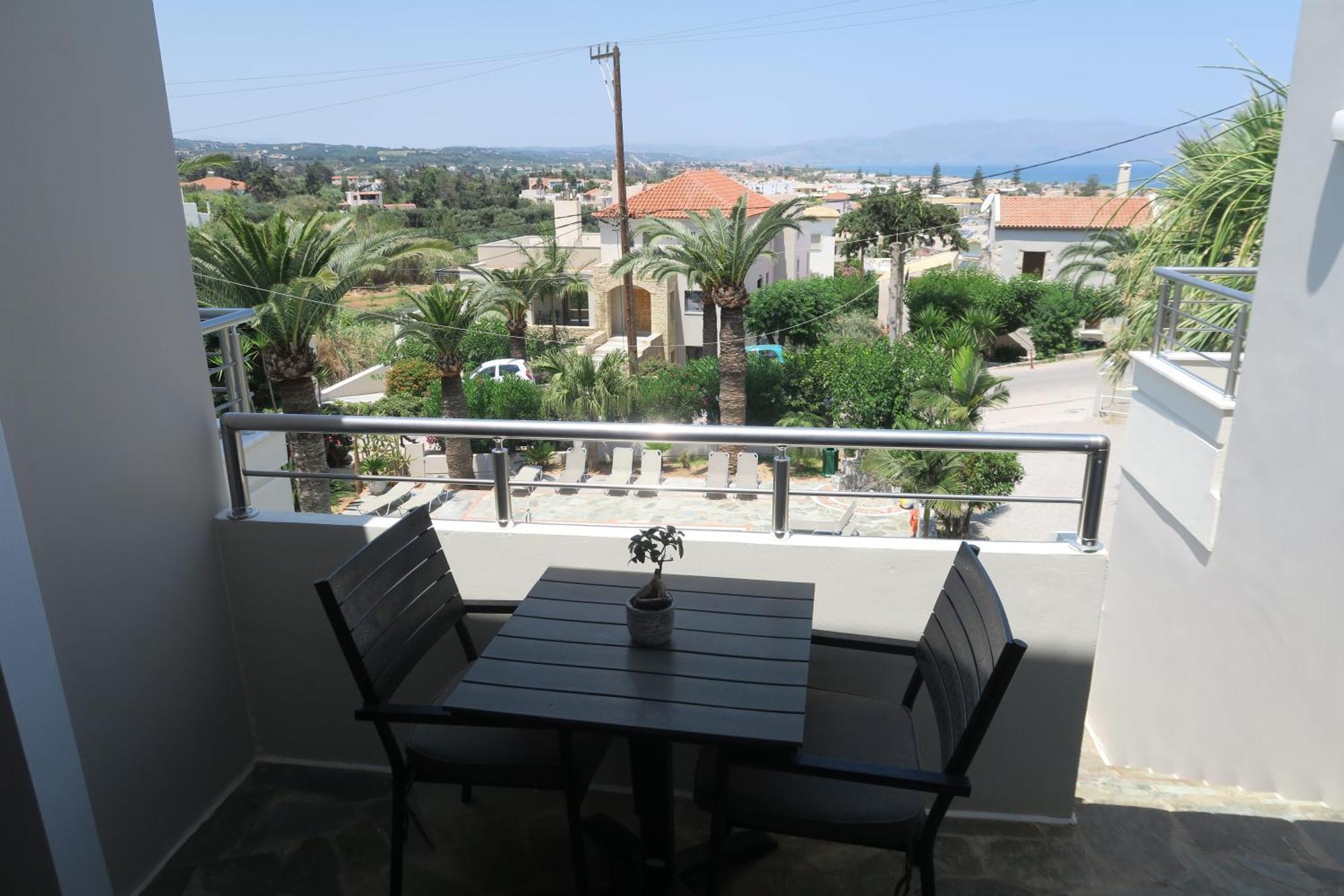 Maria 2* Platanias (Crete)