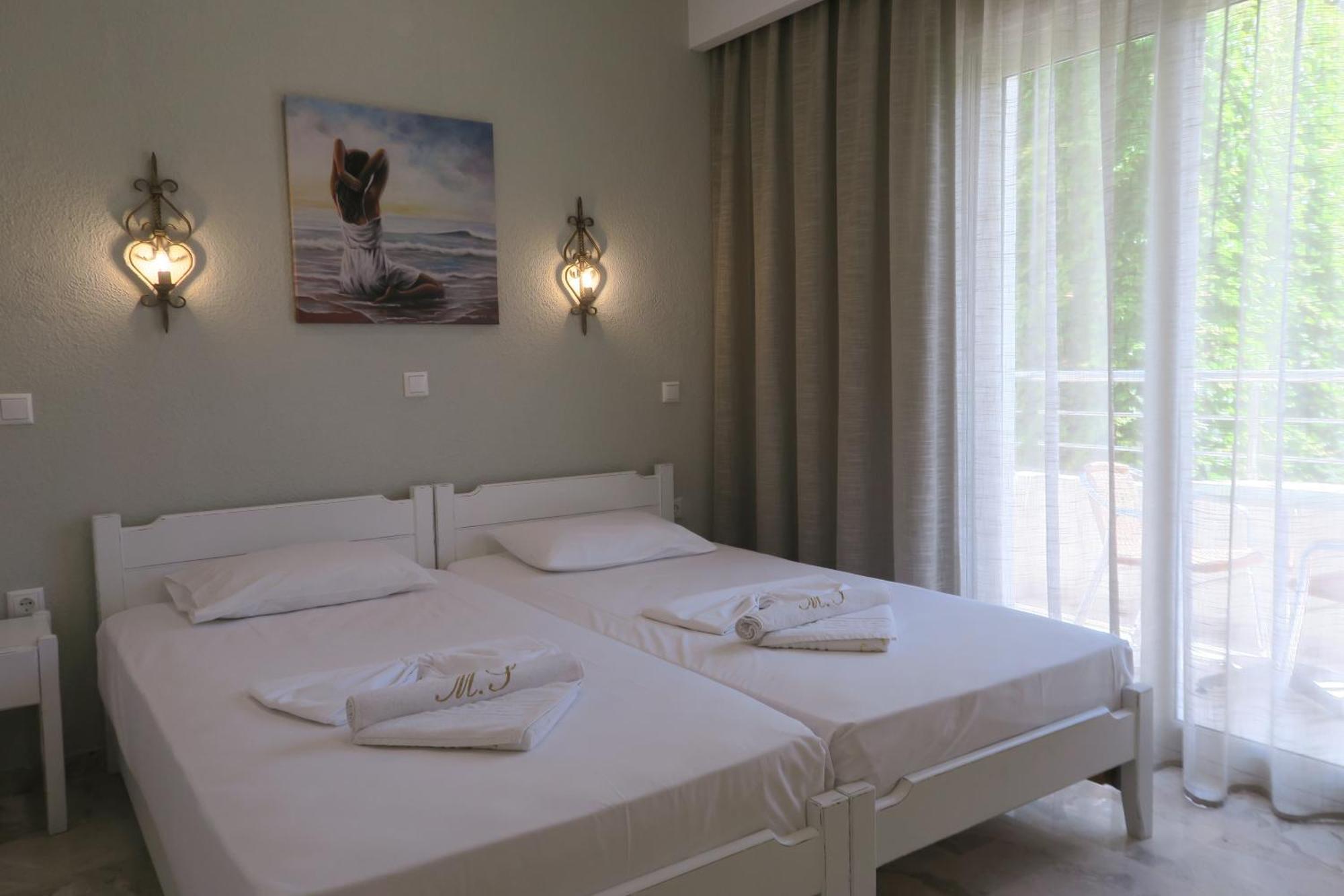 Maria 2* Platanias (Crete)