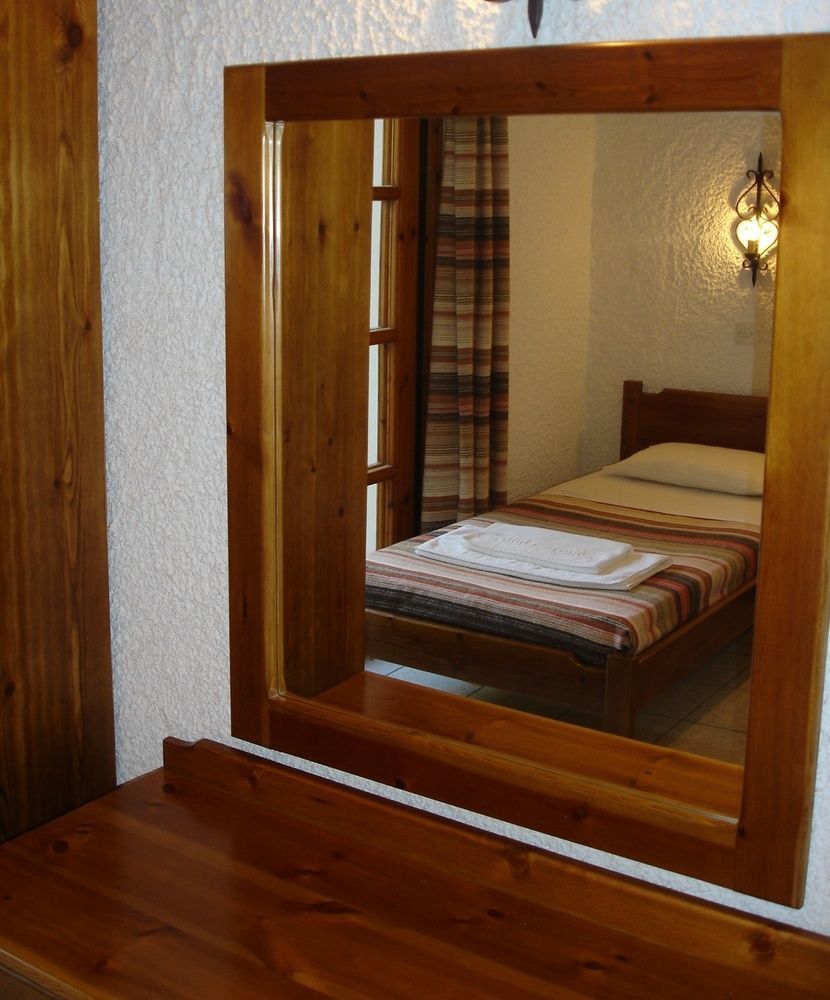 Maria Hotel apartamentowy 2*