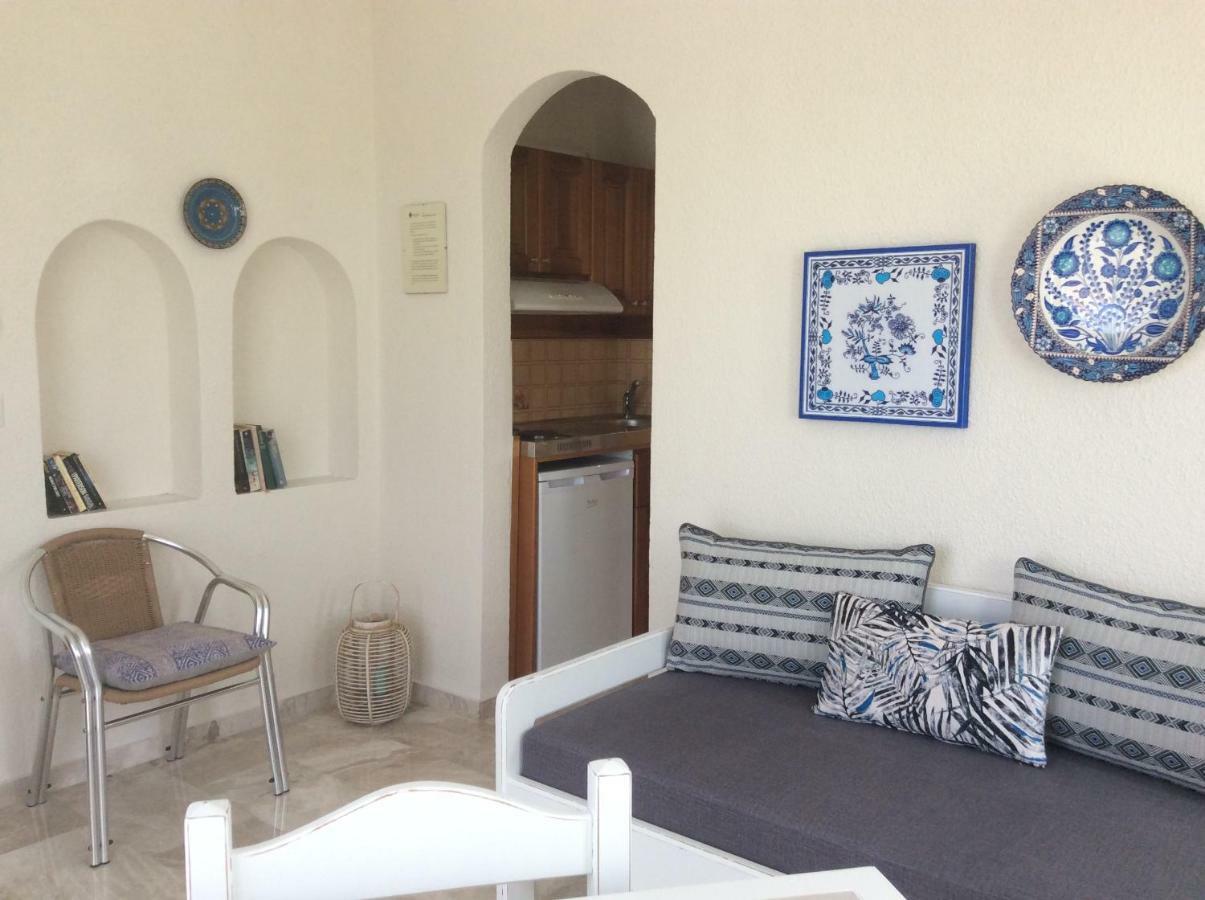 Hotel apartamentowy Maria Platanés